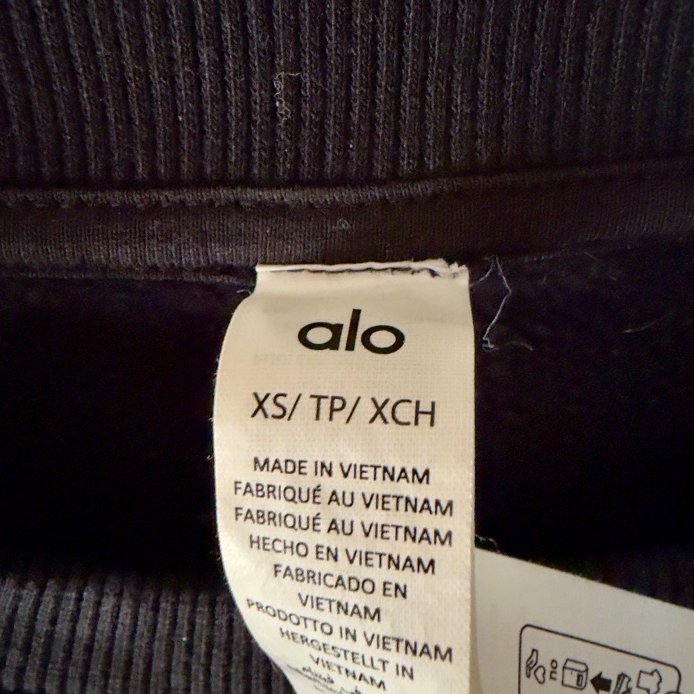 ALO YOGA ACCOLADE BLACK SWEATSHIRT XS - Picture 3 of 3
